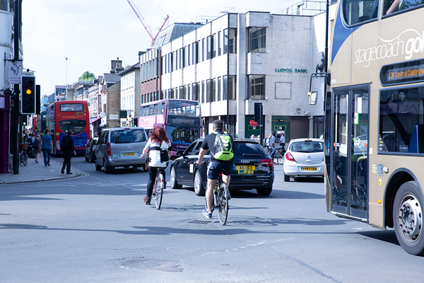 Junction-LensfieldRd-HillsRd-RegentSt-GonvillePl-cyclists-bus